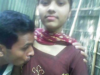 Horny bagladeshi girl kiss with her boy frined